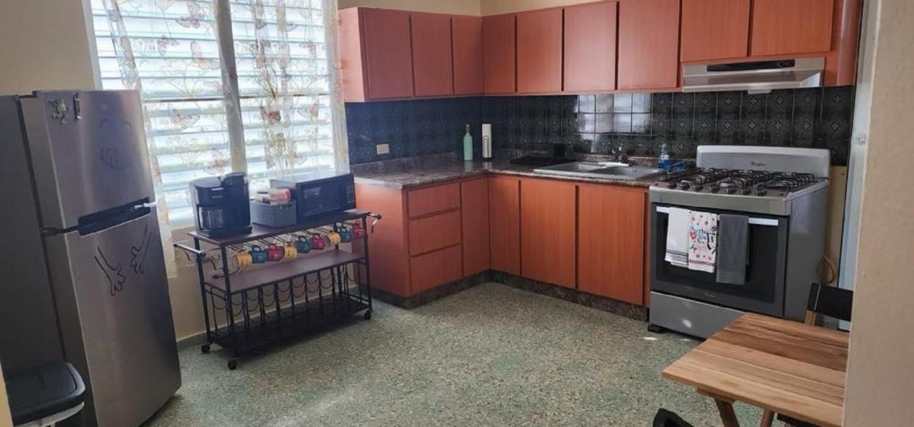 Bright 2Br In Aguadilla 7 Mins To Beaches 2Nd Floor Retreat Camaceyes Esterno foto